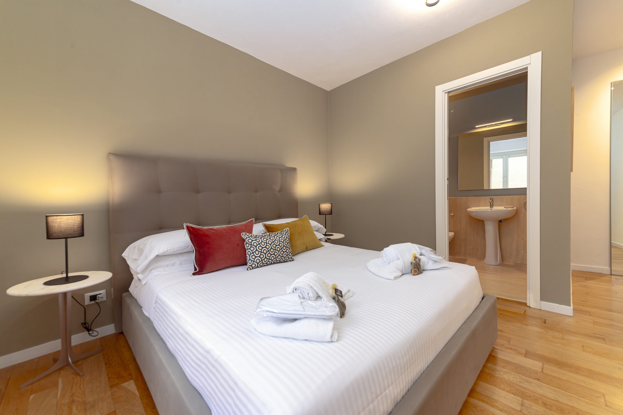 Camera da letto con bagno en-suite Moncada de Luna